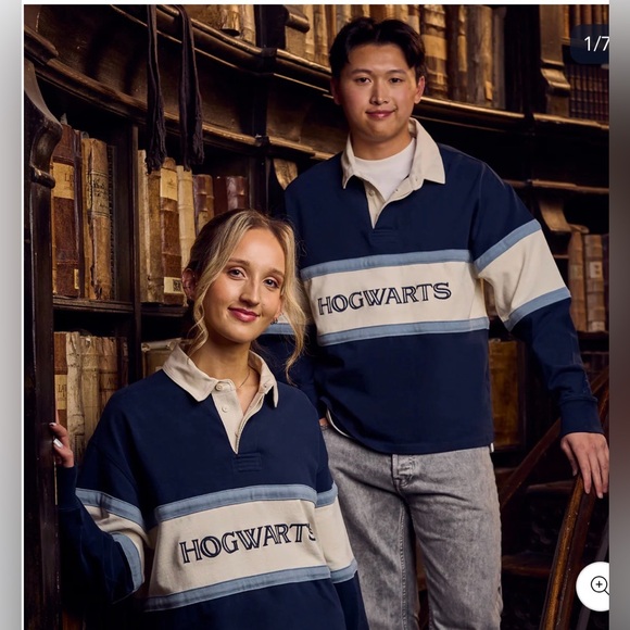 Wizarding World Of Harry Potter Tops - Wizarding World Hogwarts crest Rugby Pullover - Navy & Cream Stripe
